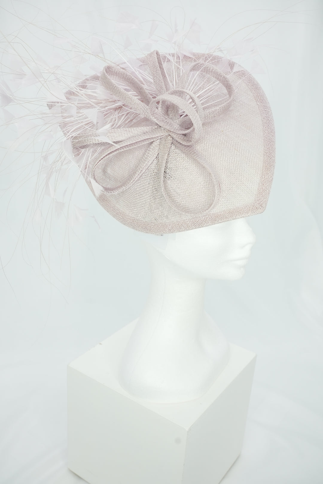 Fascinator oval "Feder" flieder