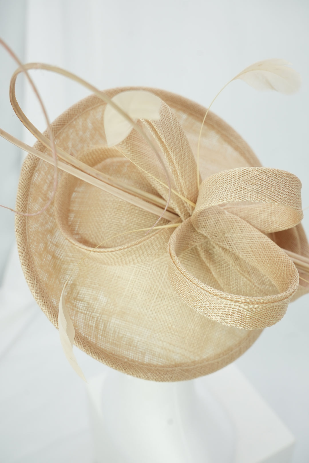 Tellerfascinator klein "Schleife" beige