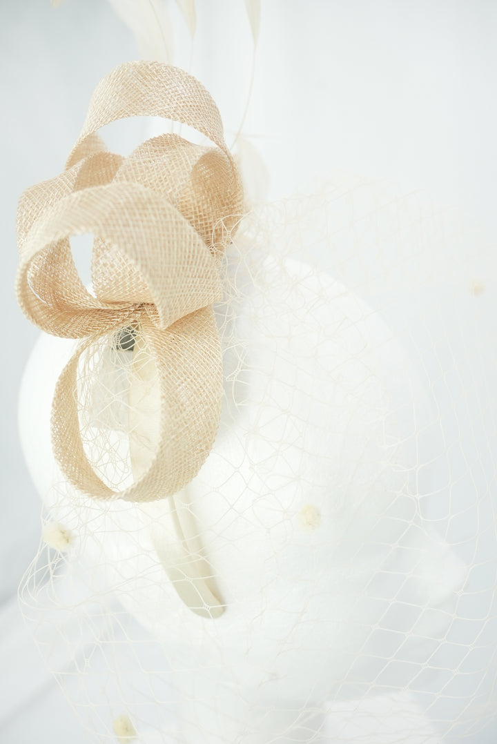 Fascinator Sinemay beige