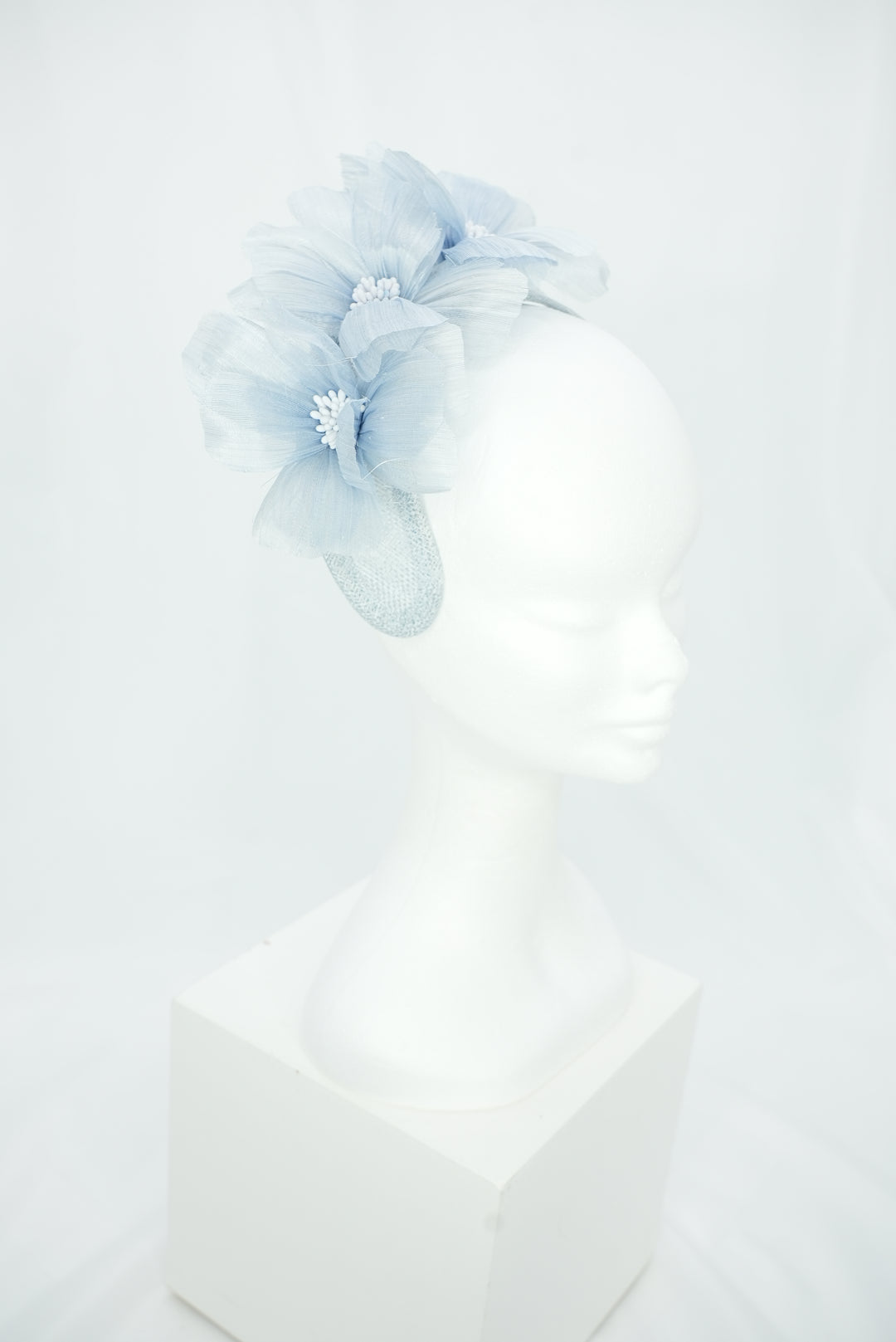 Fascinator "Krone" hellblau