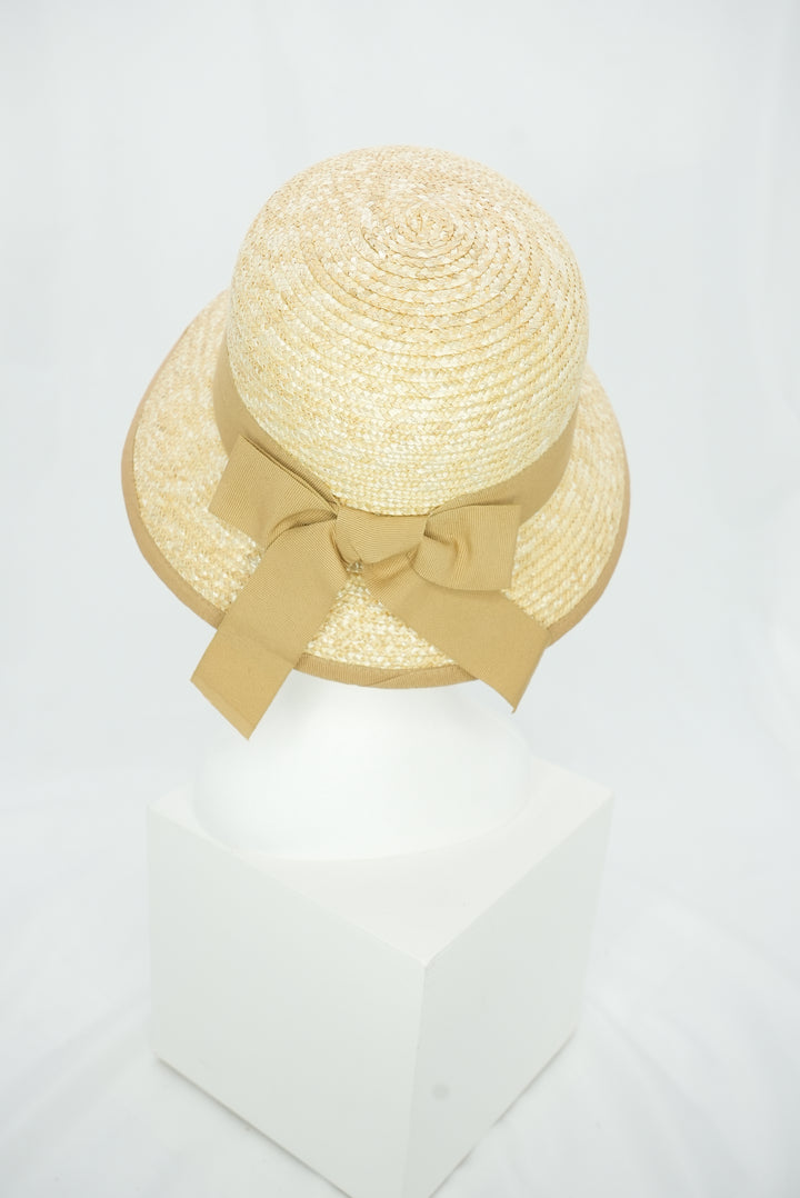 Strohhut "Glocke" beiger Rand & Schleife