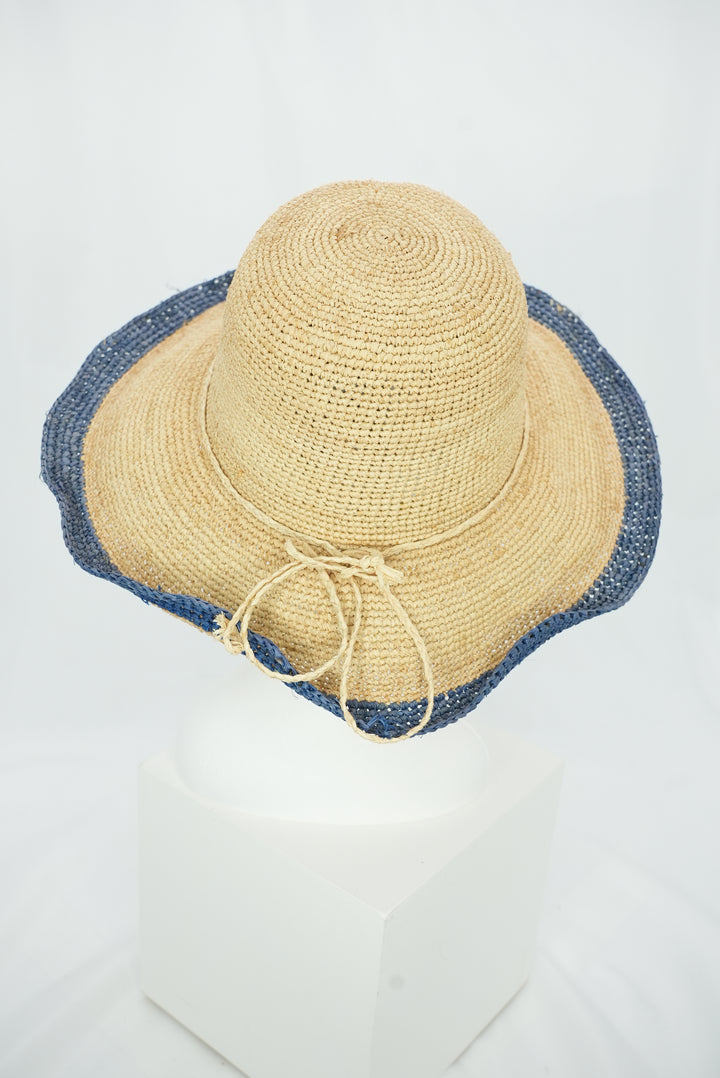 Strohhut "blauer Rand"