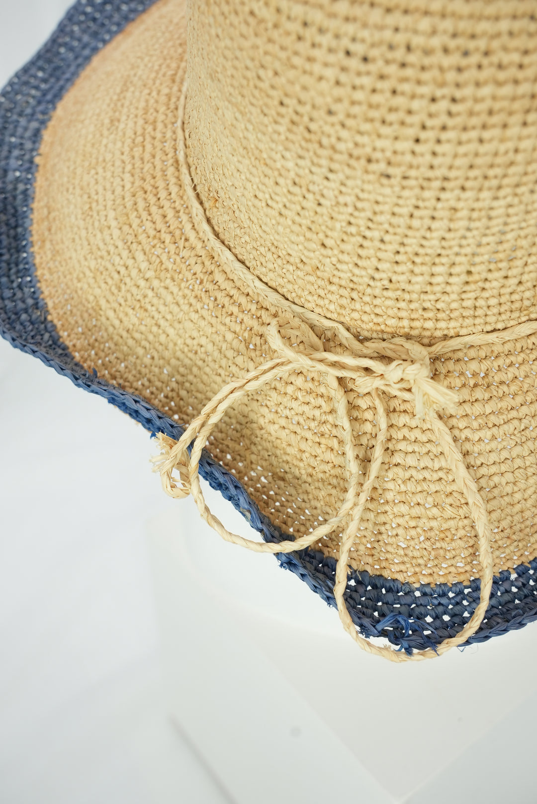 Strohhut "blauer Rand"