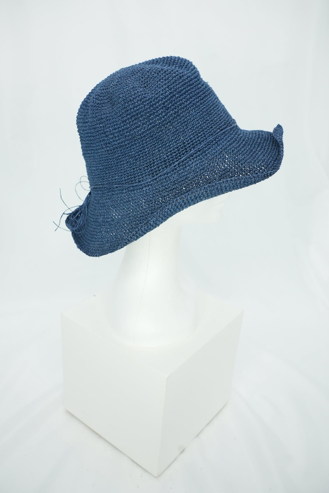 Strohhut dunkelblau