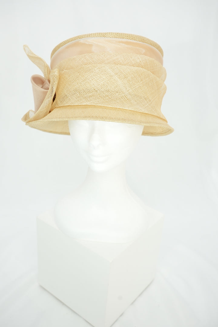 Modelhut "beige"