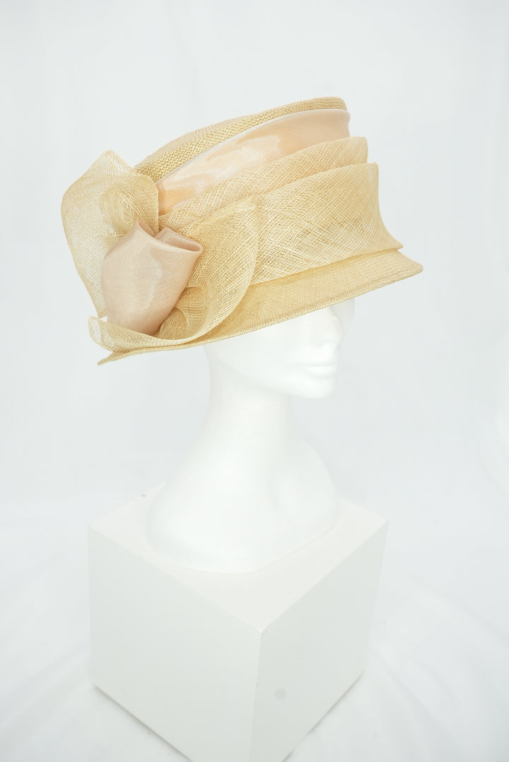 Modelhut "beige"
