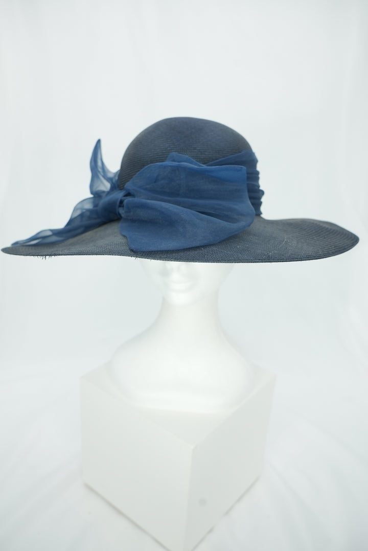 Strohhut "blau mit großer Schleife"