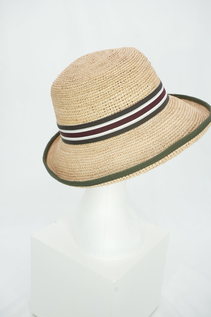 Panamahut "Glocke" mit Khaki/braunem Band