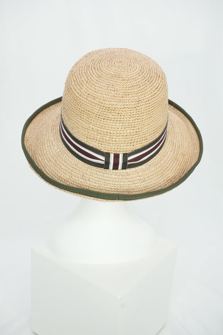Panamahut "Glocke" mit Khaki/braunem Band