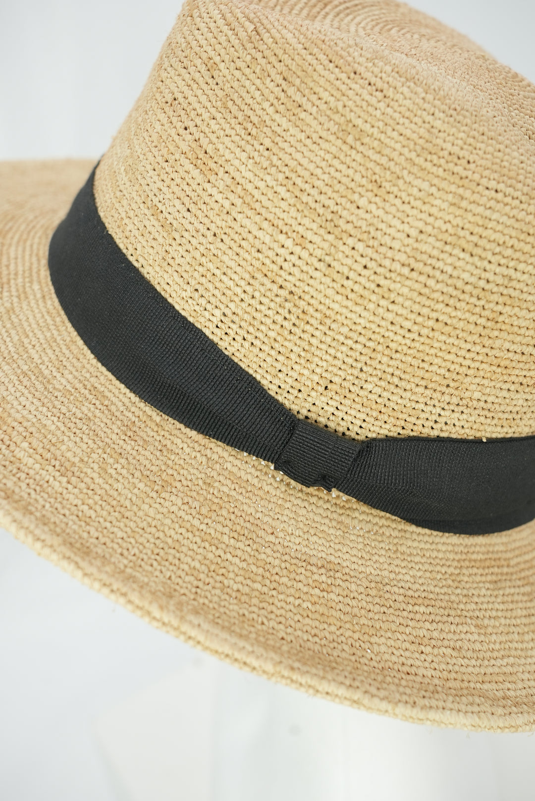 Raffia-Hut "schwarzes Band"