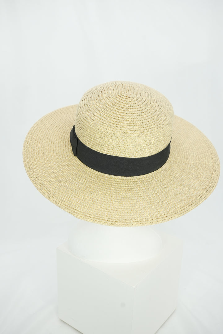 Strohhut "breitkrempig"