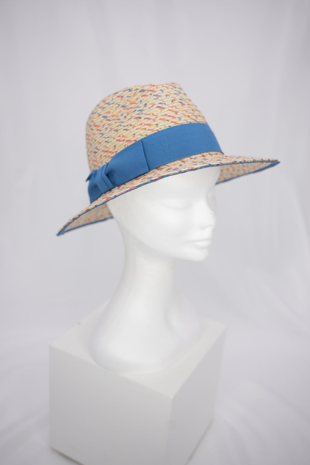 Strohhut "blaue Schleife"