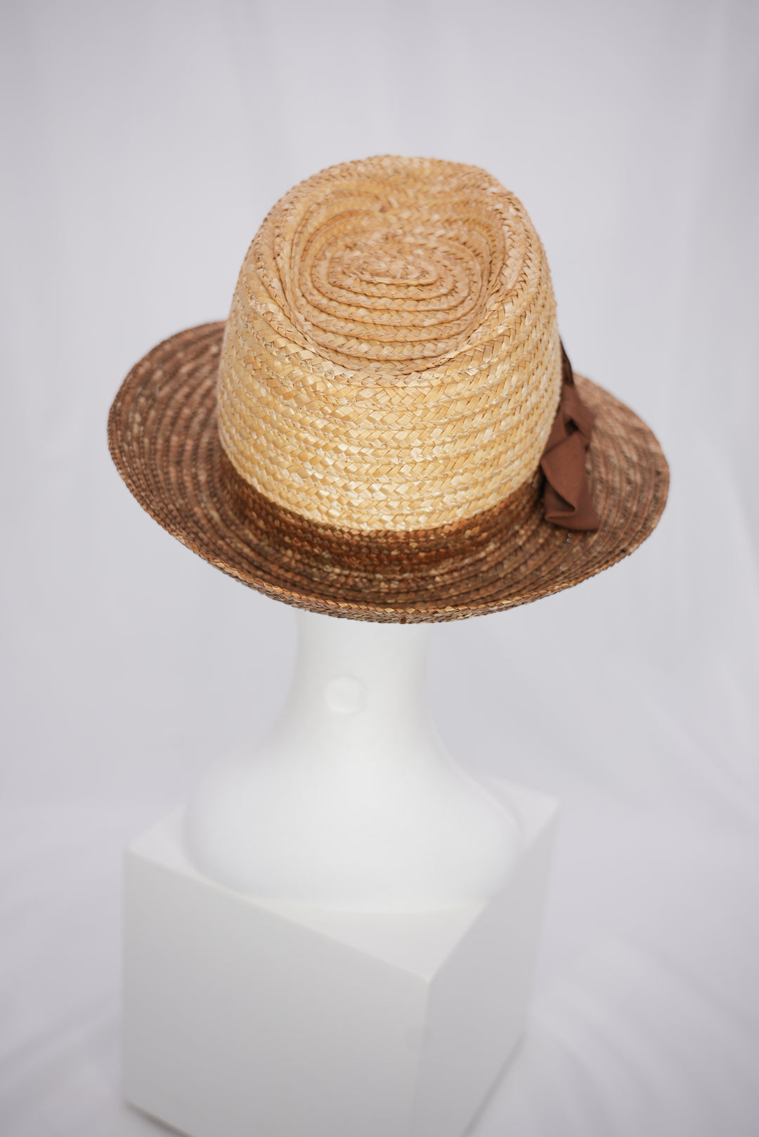 Strohhut "braune Schleife"