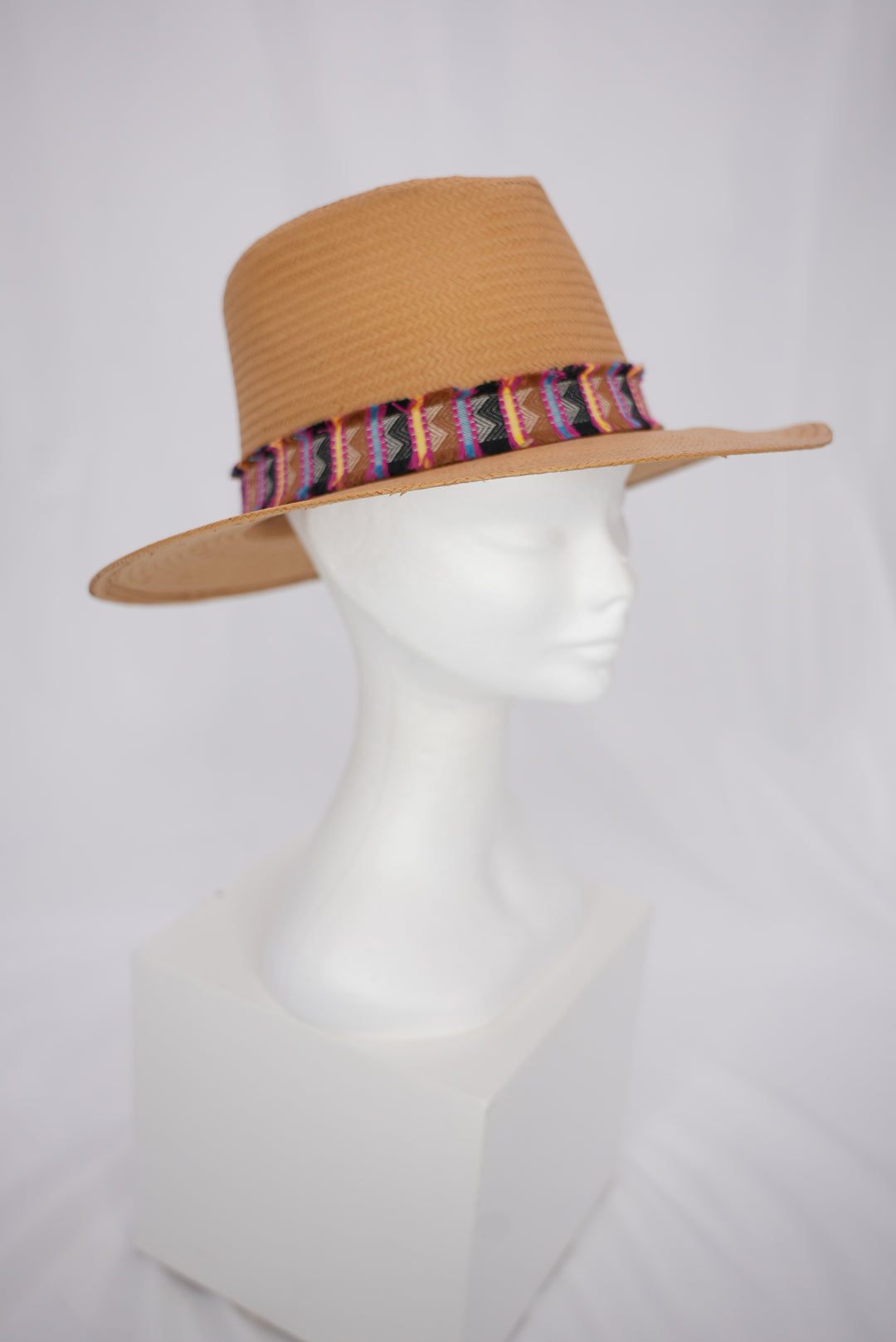 Strohhut "buntes Band fransen"