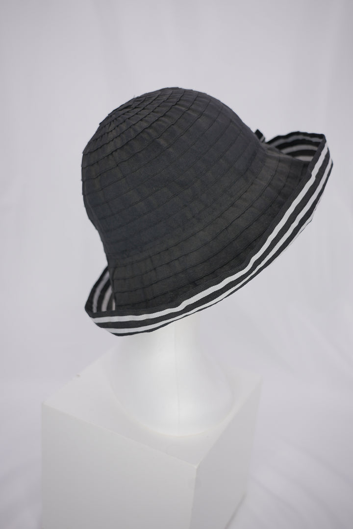 Stoffhut "schwarz/weiß"