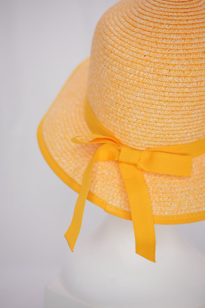 Paper-Hut "gelb mit Schleife"