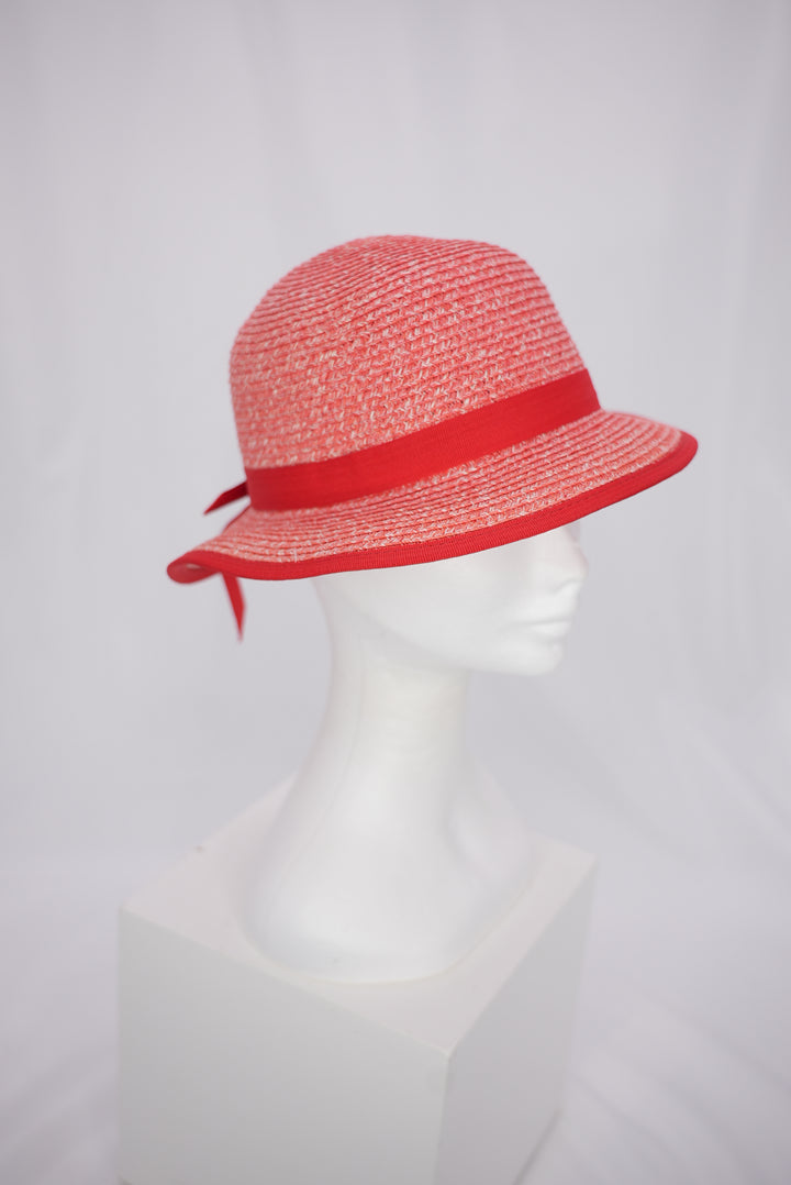 Paper-Hut "rot mit Schleife "