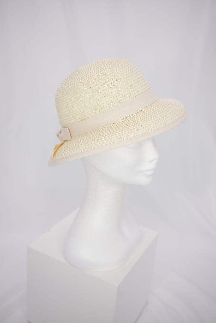 Paper-Hut "weiß mit beiger Schleife"