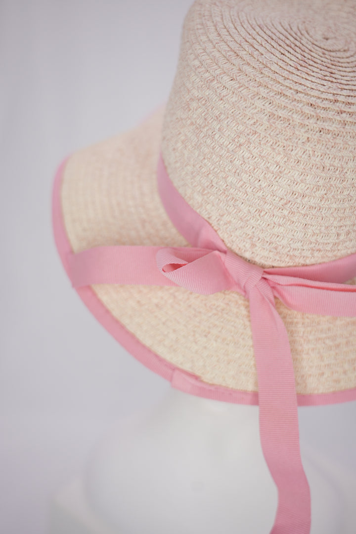 Paper-Hut "weiß-rosa mit Schleife"