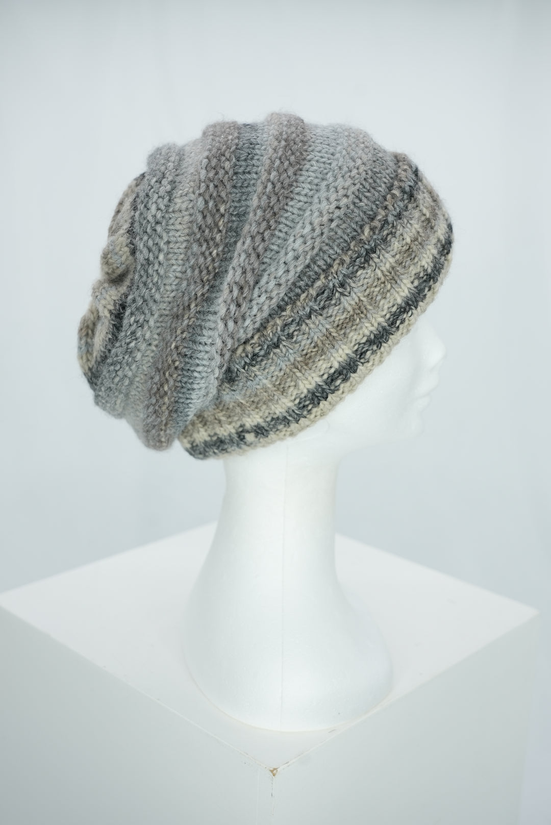 Beanie hellgrau/grau/beige