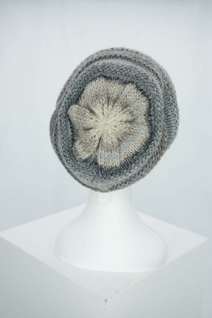 Beanie hellgrau/grau/beige