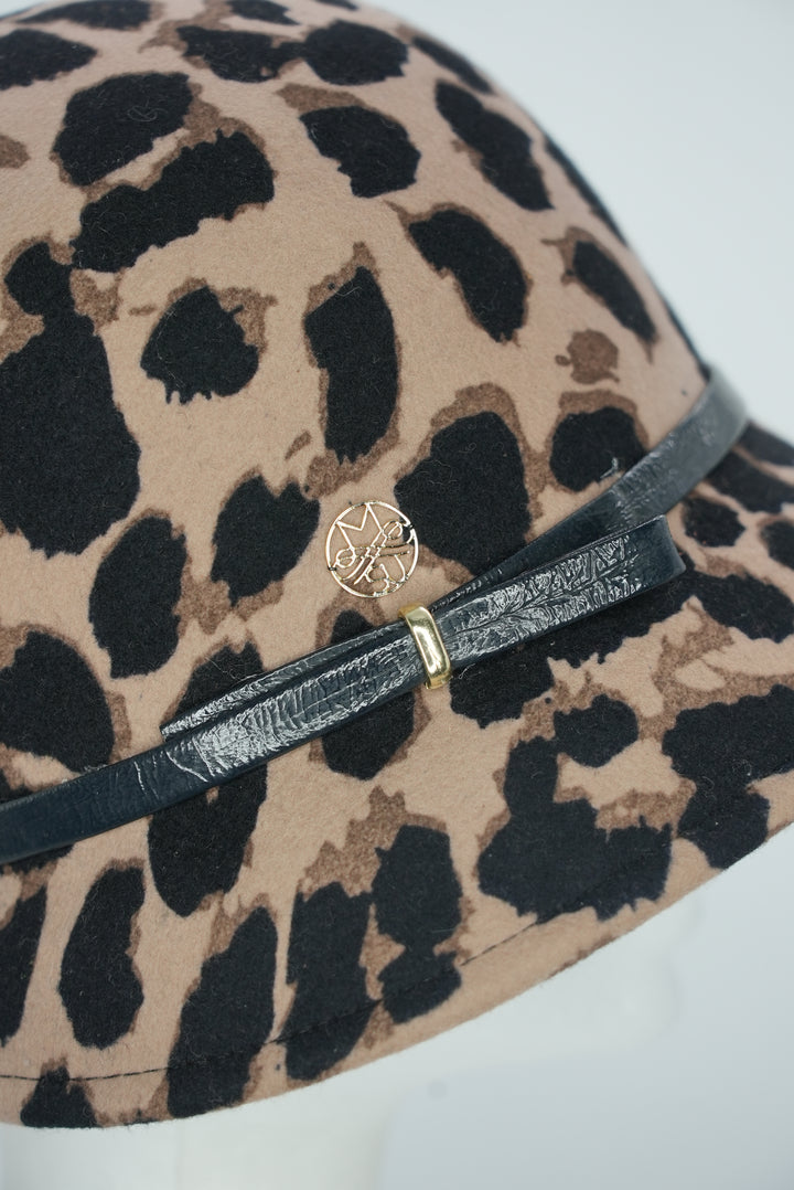 Glockenhut "Leopard schwarzes Lederband"