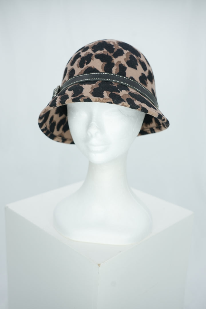 Glockenhut "Leopard schwarzes Lederband Schnalle"