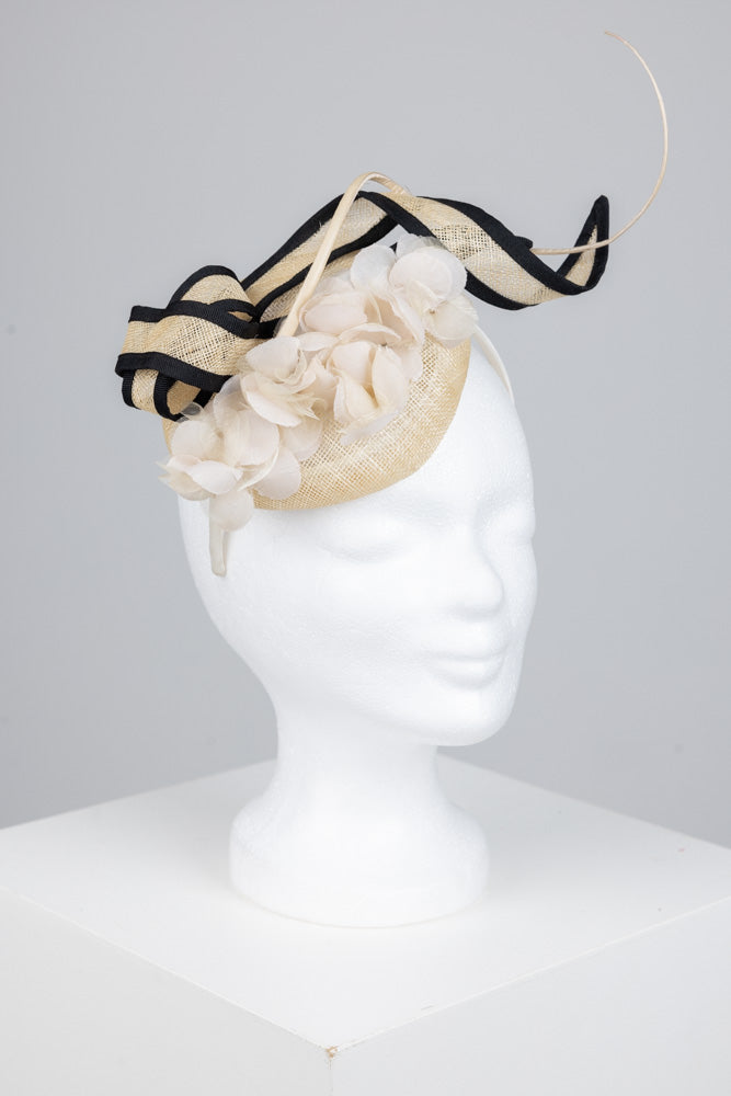 Fascinator  "Blume"