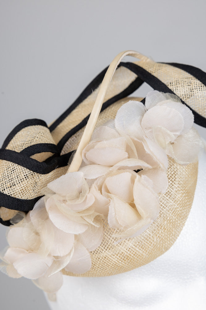 Fascinator  "Blume"