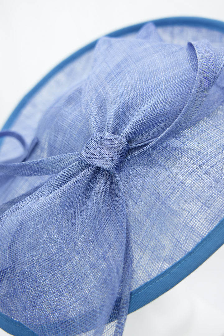 Fascinator hellblau
