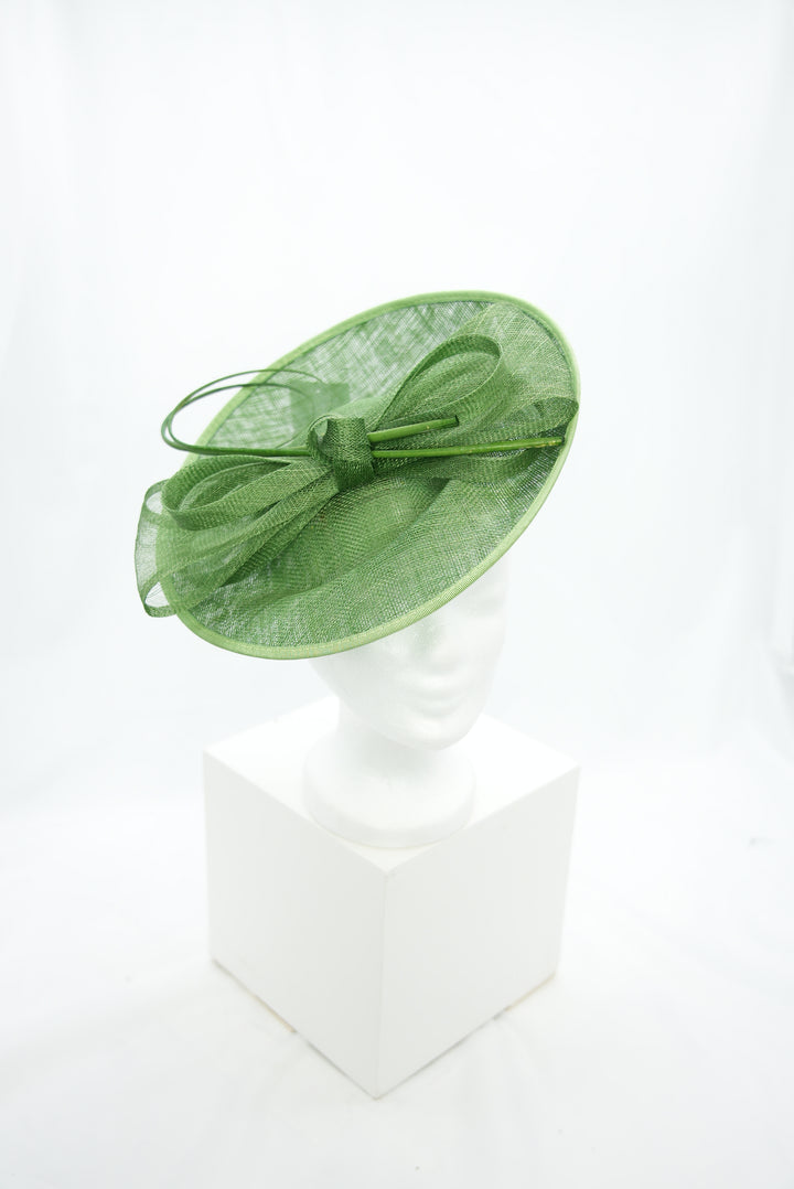 Fascinator "Spirallenteller" grün