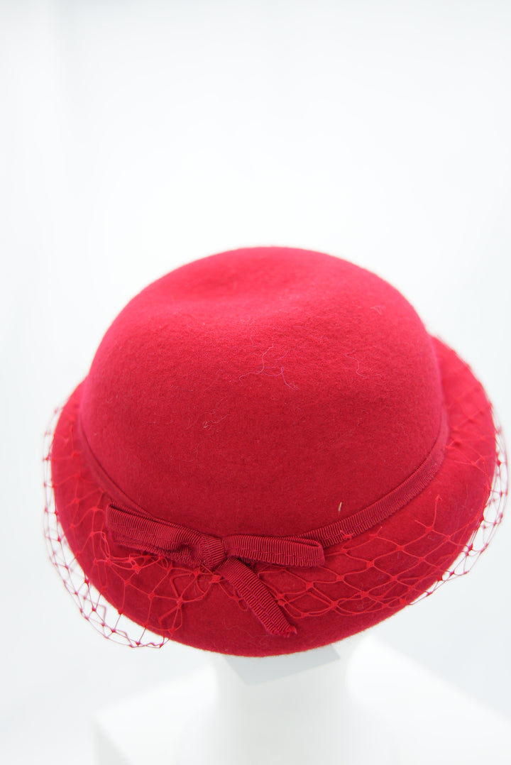 Stoffhütchen rot