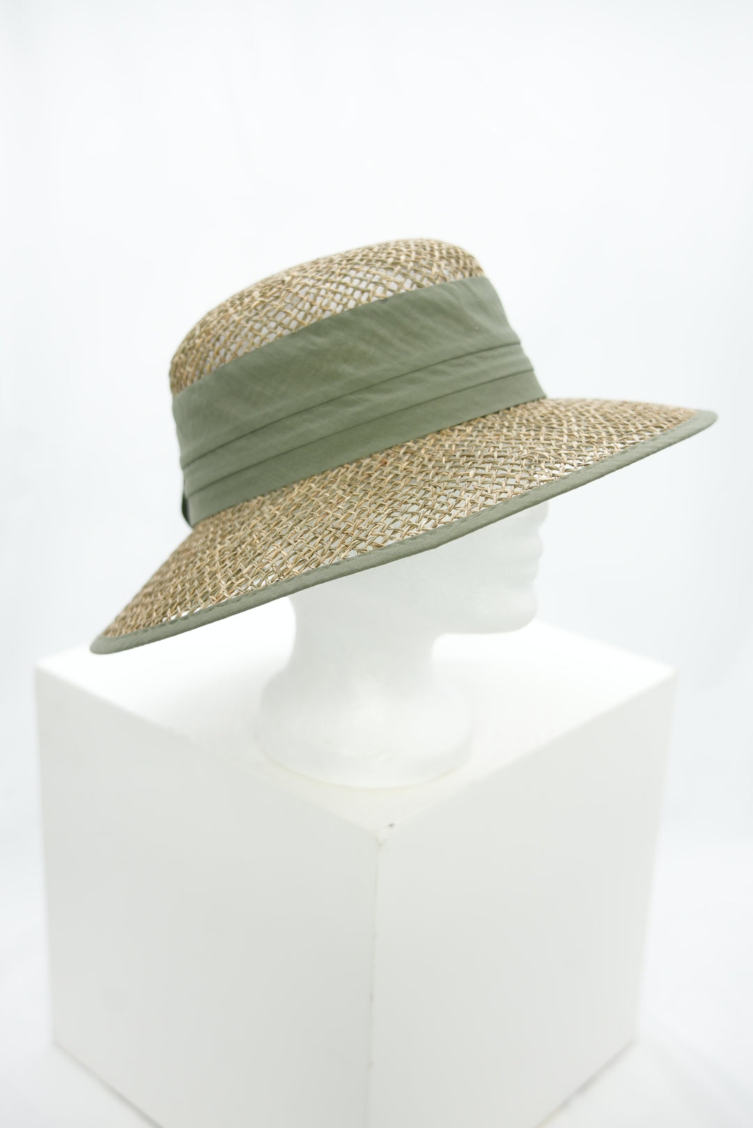 Strohhut "seagrass grün"