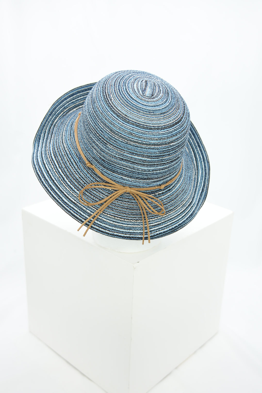 Strohhut "Loosely" hellblau