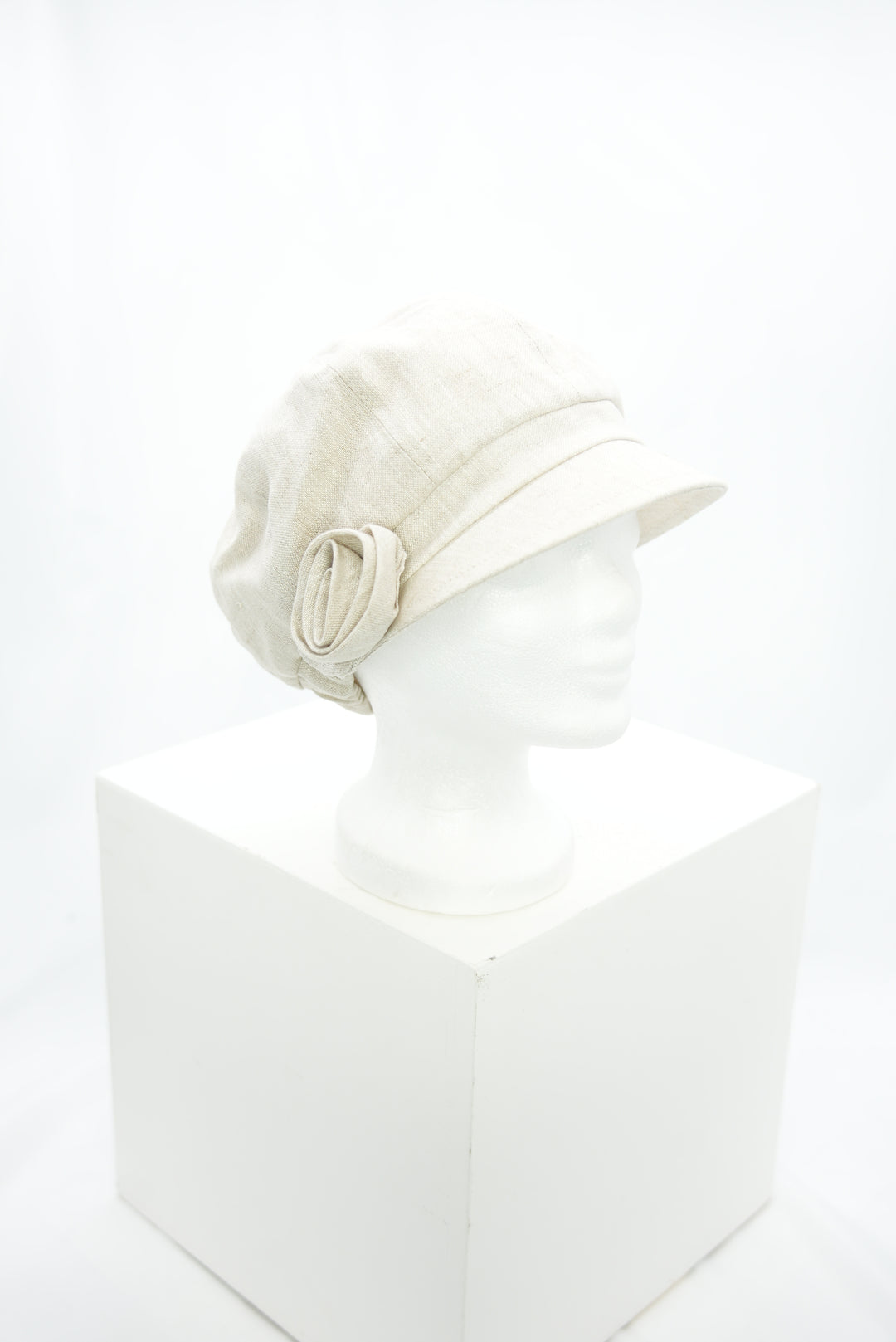 Schirmmütze "Blume beige"