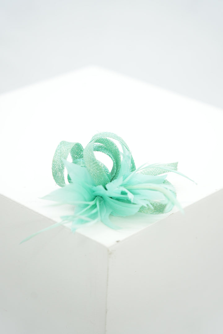 Fascinator "Flames türkis"