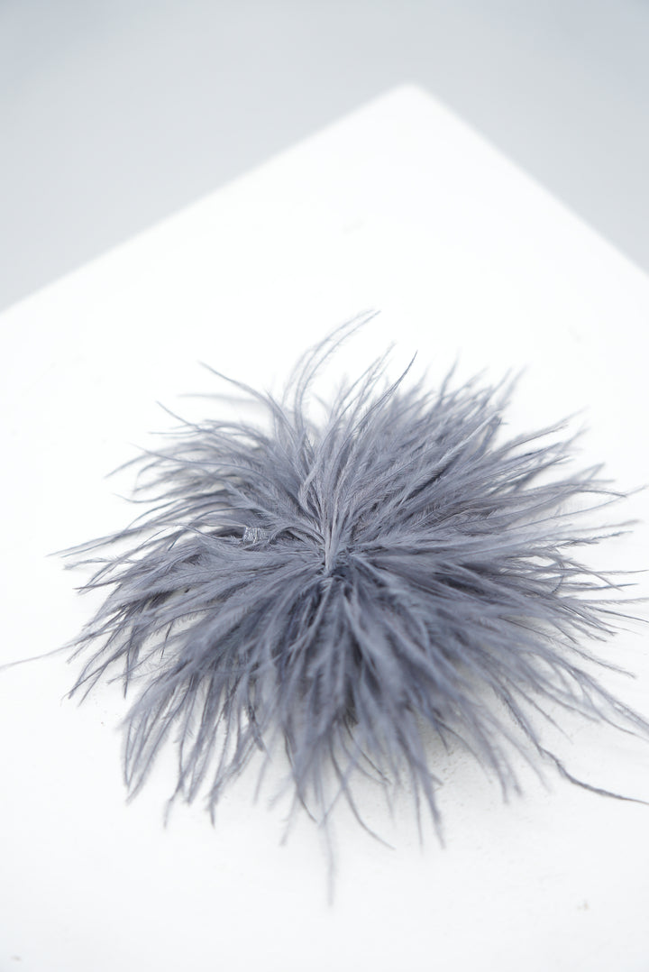 Feder-Spange grau