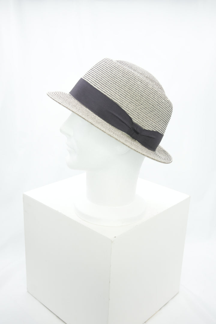 Strohhut grau mit dunkelgrauem Band