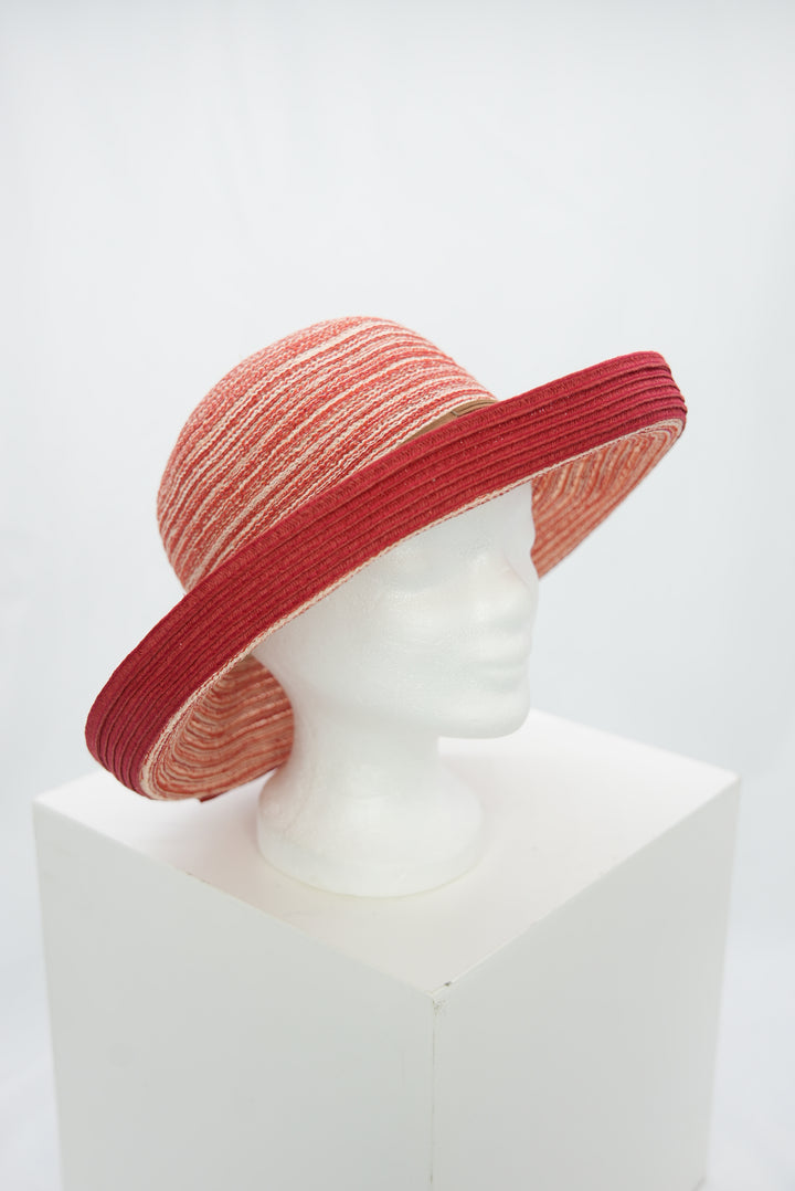 Strohhut "loosely" rot