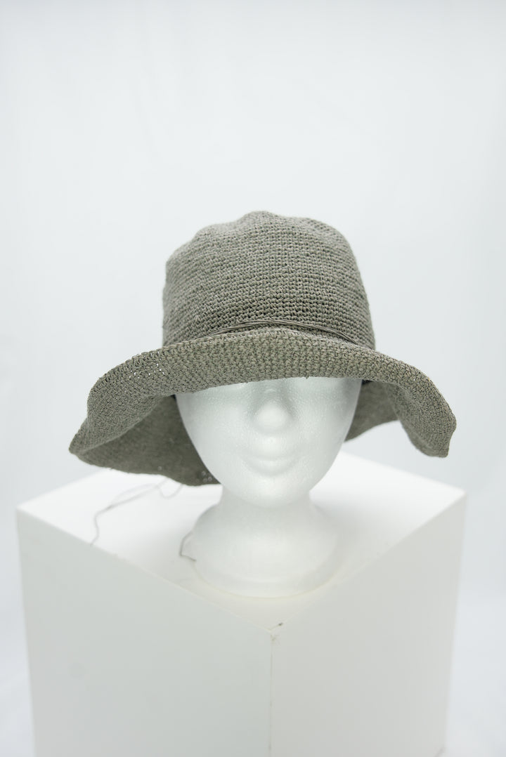 Strohhut grau