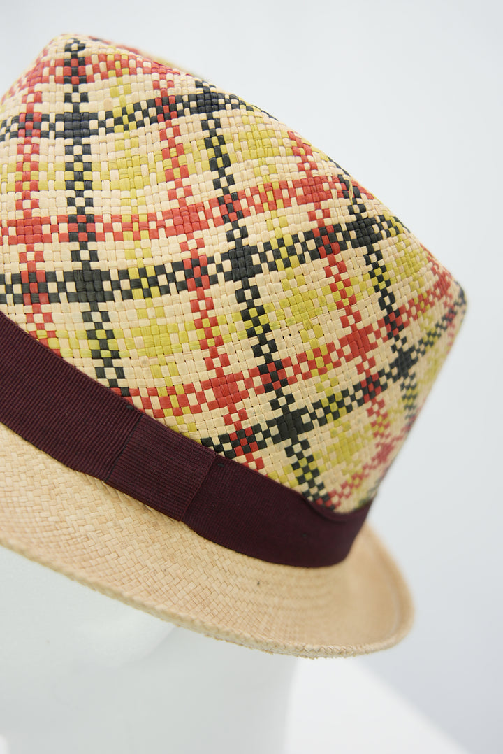 Panamahut mit Muster /rotes Band