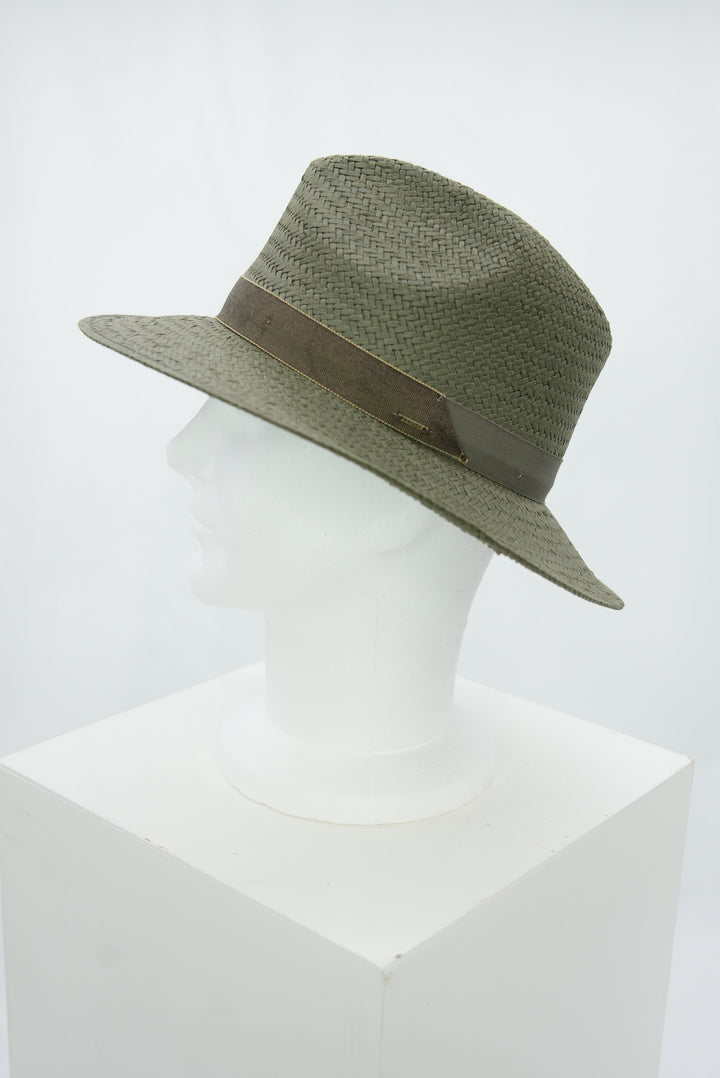 Strohhut grün