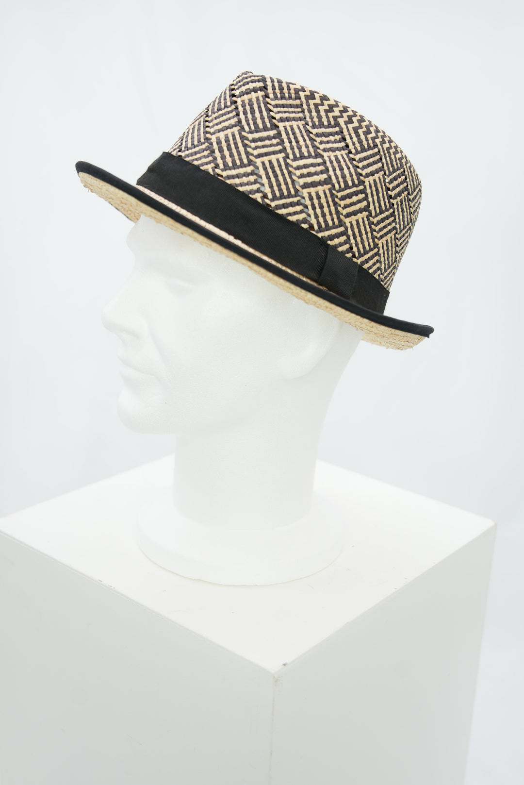 Panamahut mit Musterkrone schwarz