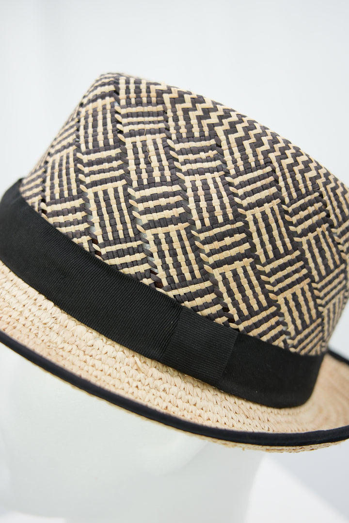 Panamahut mit Musterkrone schwarz