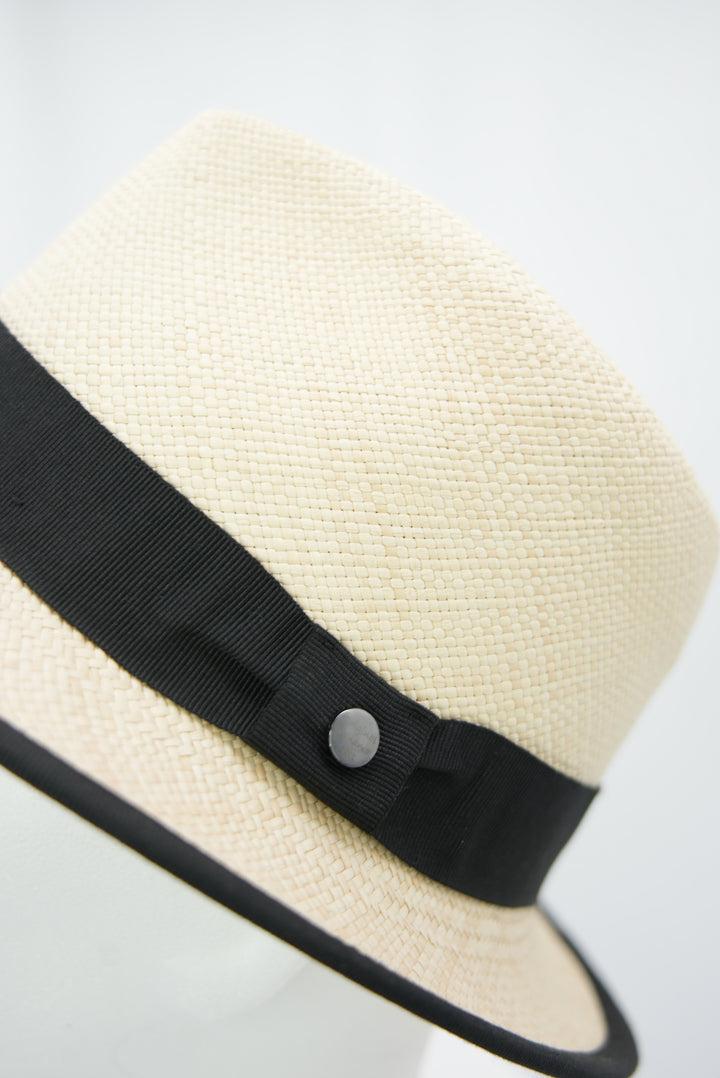 Panamahut schwarzes Band und Krempe