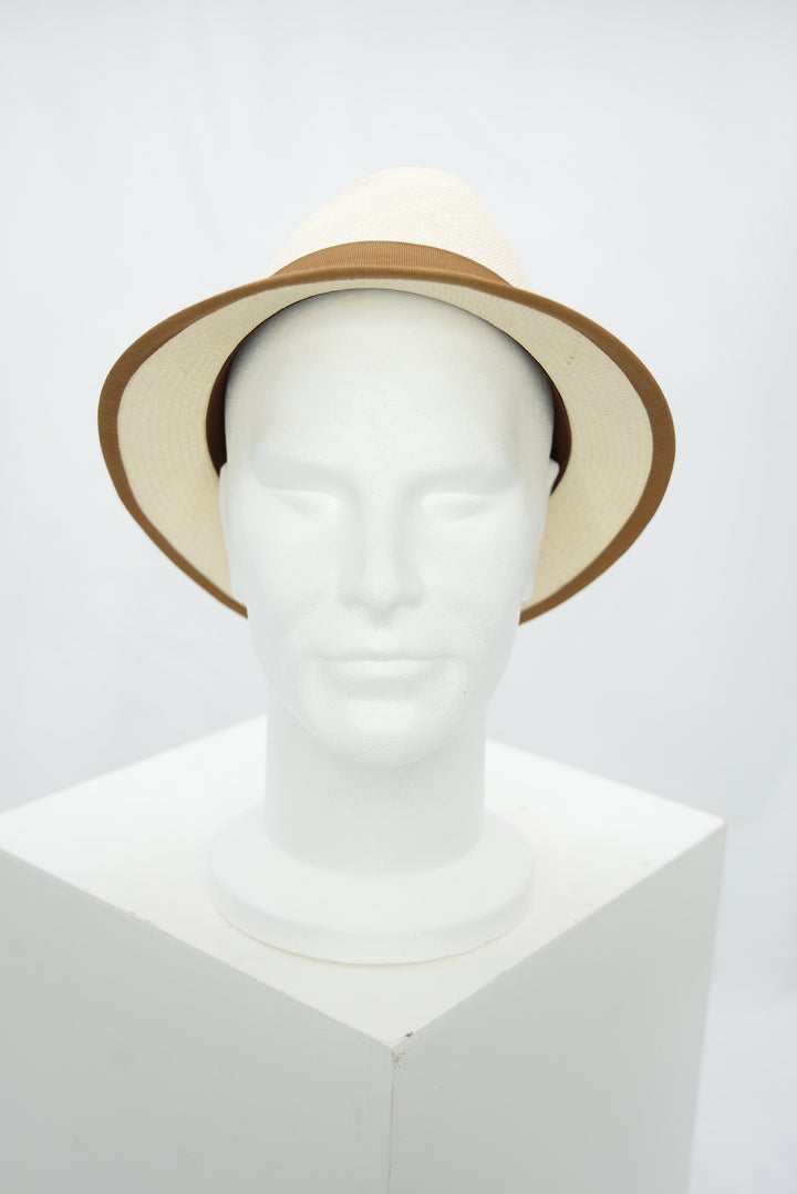 Panamahut mit brauner Schleife