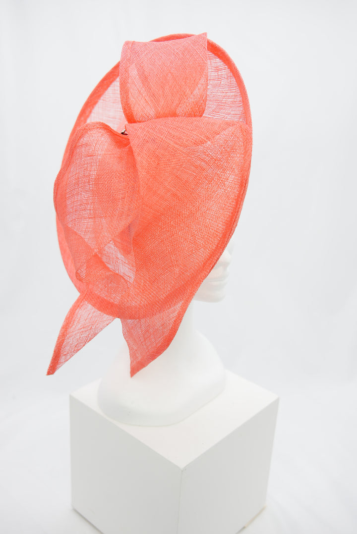 Fascinator "Sinemay" koralle