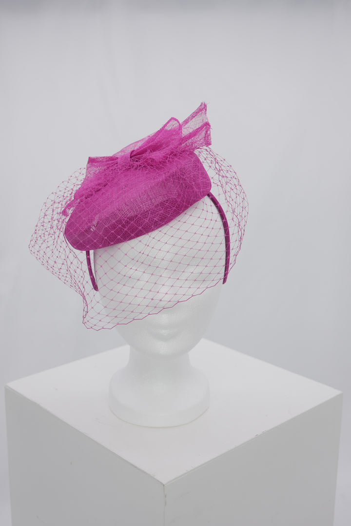 Fascinator "pink Sinemay"