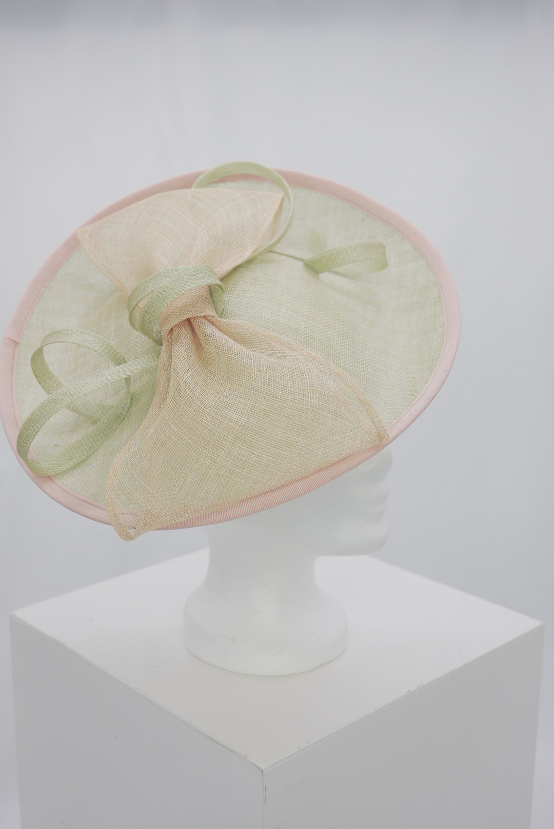 Fascinator "Schleife grün/rosa"