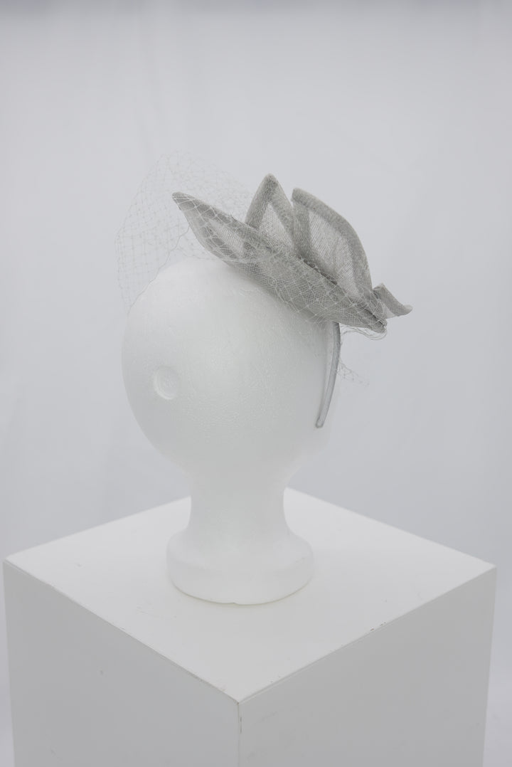 Fascinator "grey"